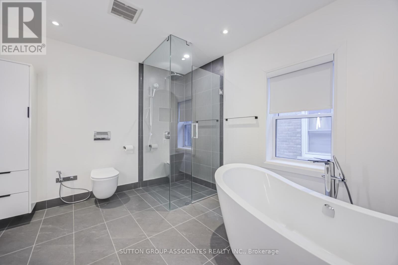 UPPER - 422 RUSHTON ROAD, Toronto (Humewood-Cedarvale), Ontario, M6C2Y3 — Photo 33