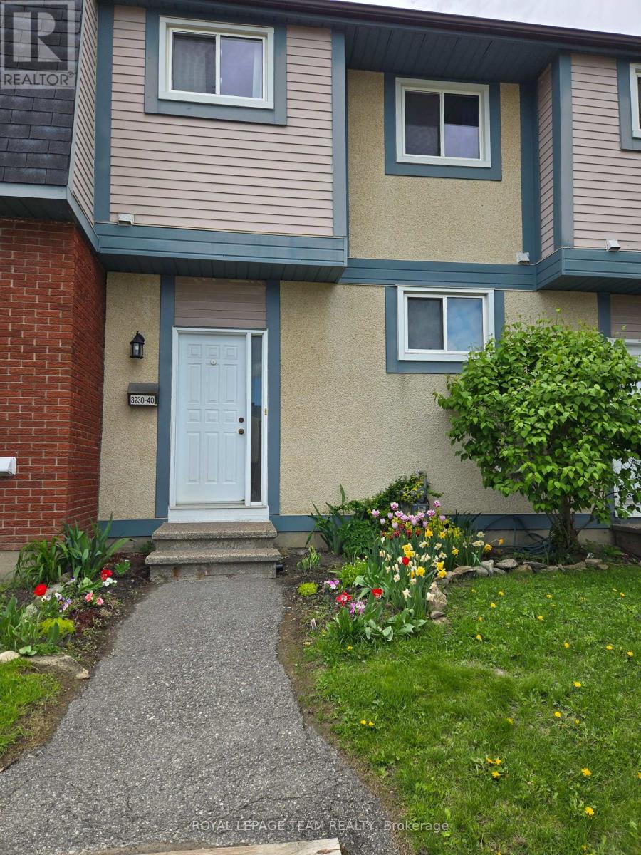 40 - 3230 UPLANDS DRIVE, Ottawa, Ontario, K1V0C6 — Photo 3
