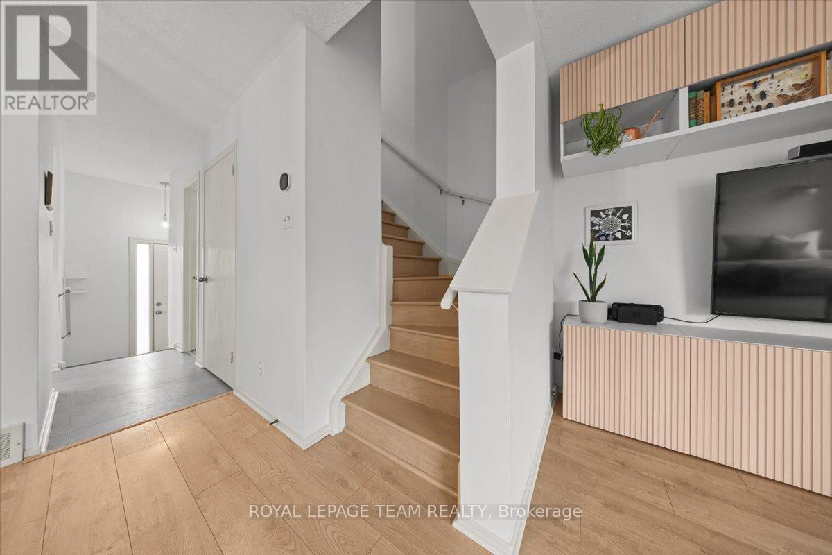 40 - 3230 UPLANDS DRIVE, Ottawa, Ontario, K1V0C6 — Photo 4