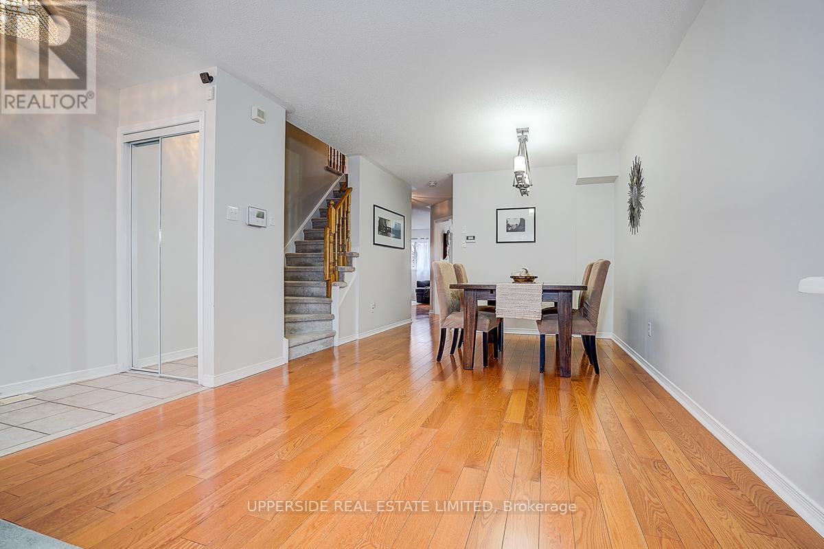 274 FLAGSTONE WAY, Newmarket (Woodland Hill), Ontario, L3X2Y1 — Photo 5