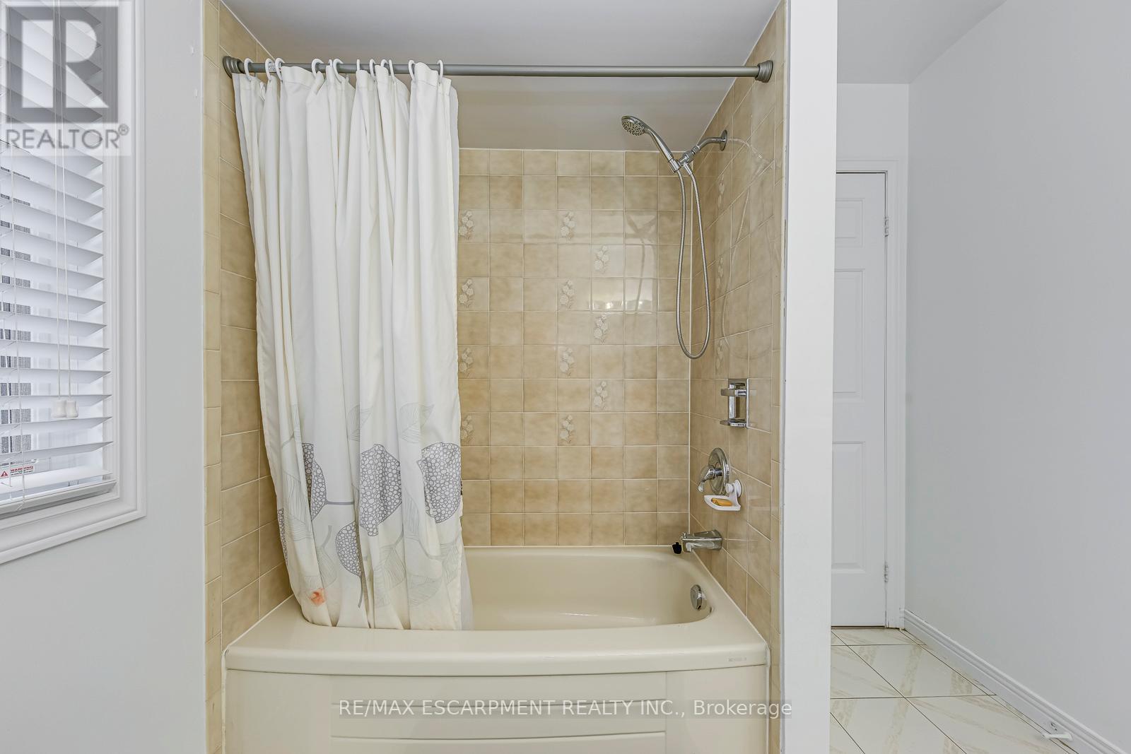 10 - 3115 NEW STREET, Burlington (Roseland), Ontario, L7N3T5 — Photo 24