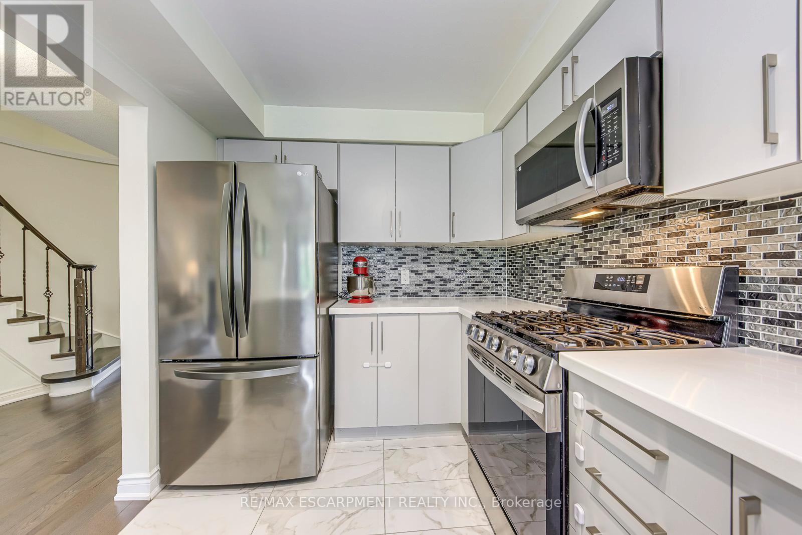 10 - 3115 NEW STREET, Burlington (Roseland), Ontario, L7N3T5 — Photo 9