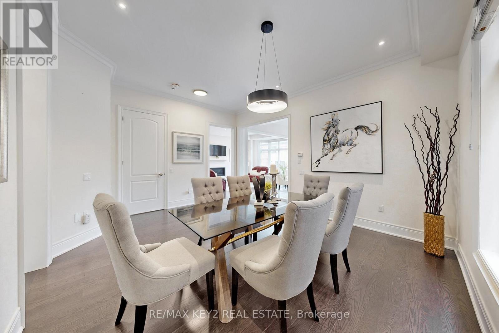 10 LYLE WAY, Brampton (Northwest Brampton), Ontario, L6X5P8 — Photo 3