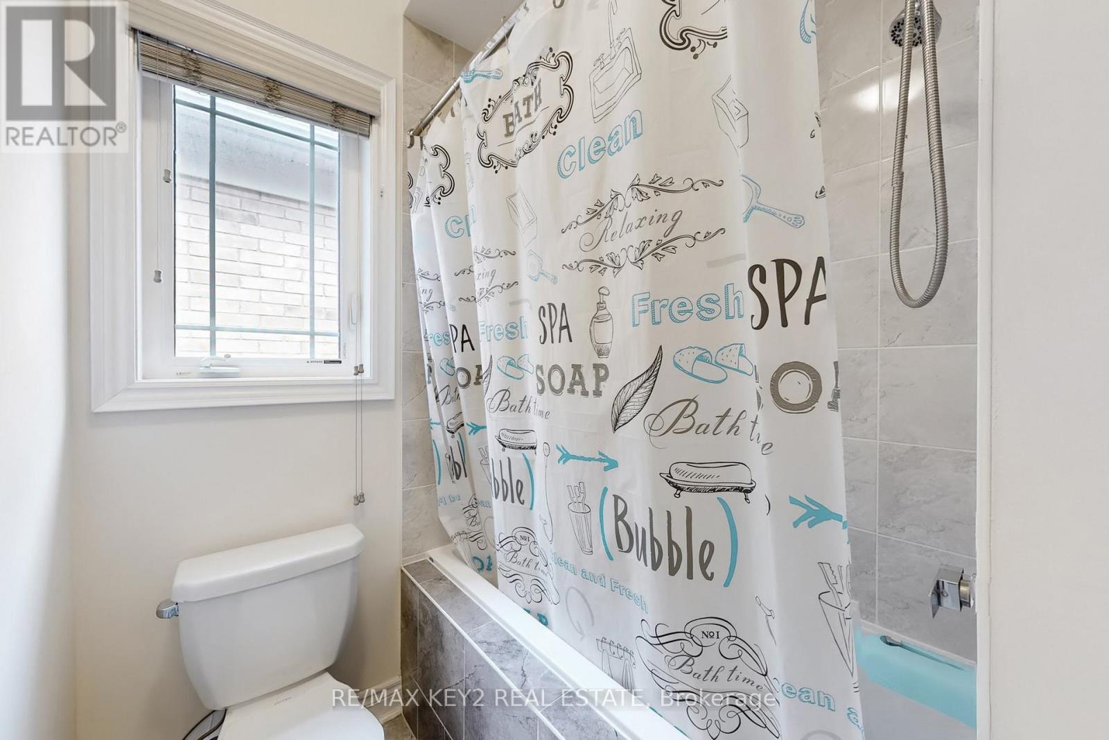 10 LYLE WAY, Brampton (Northwest Brampton), Ontario, L6X5P8 — Photo 41