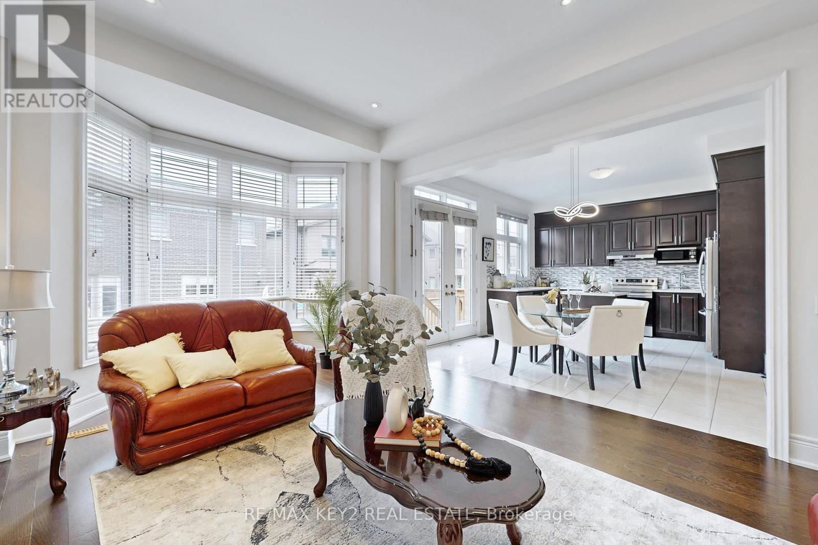 10 LYLE WAY, Brampton (Northwest Brampton), Ontario, L6X5P8 — Photo 7