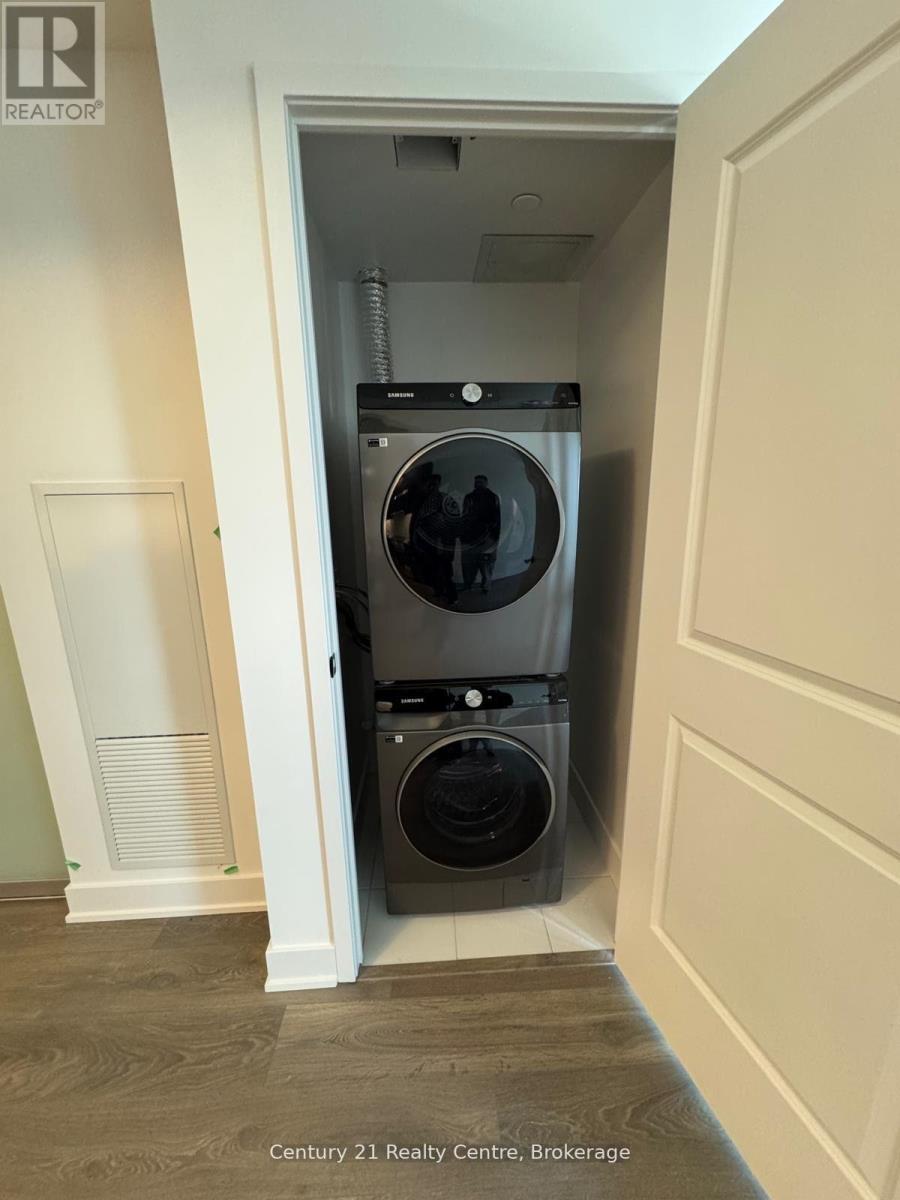 327 - 2333 KHALSA GATE, Oakville (WM Westmount), Ontario, L6M0X7 — Photo 9