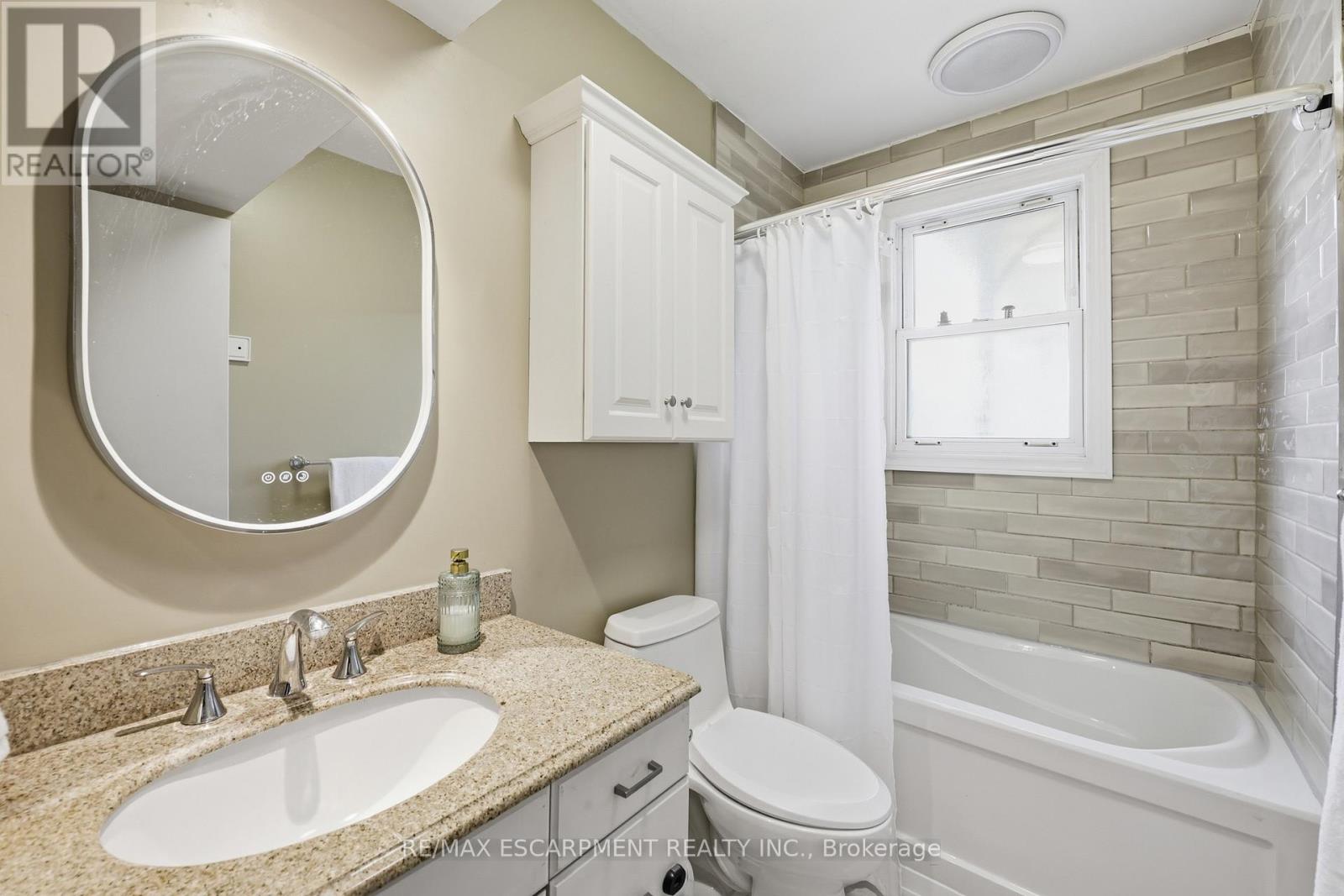 2074 CHURCHILL AVENUE, Burlington (Freeman), Ontario, L7R3T7 — Photo 16