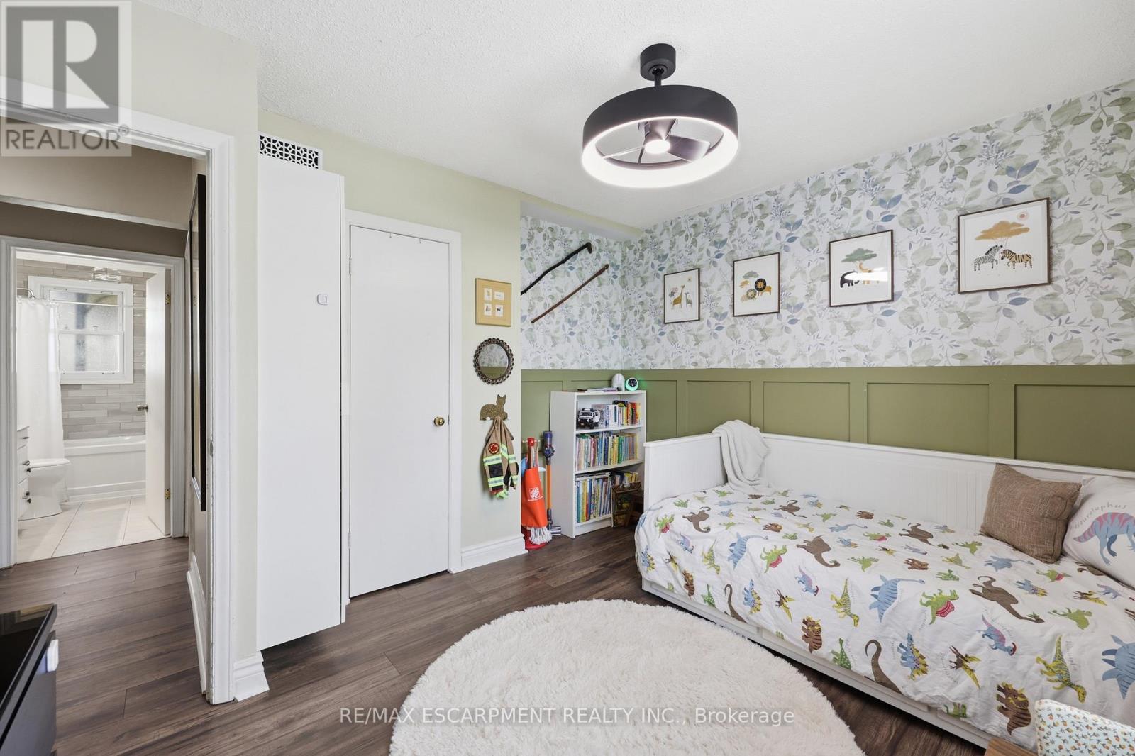 2074 CHURCHILL AVENUE, Burlington (Freeman), Ontario, L7R3T7 — Photo 18