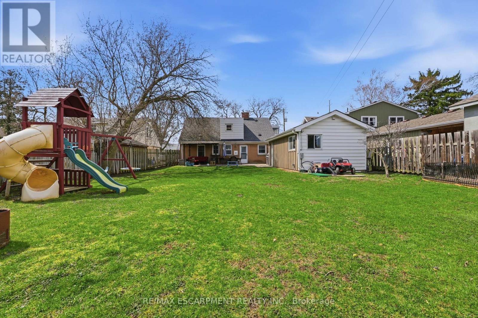 2074 CHURCHILL AVENUE, Burlington (Freeman), Ontario, L7R3T7 — Photo 40