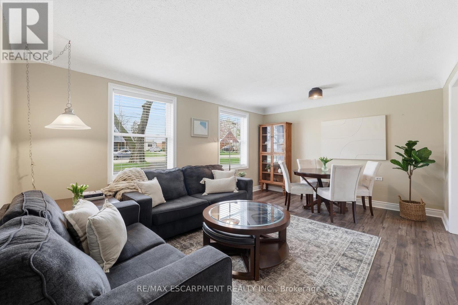 2074 CHURCHILL AVENUE, Burlington (Freeman), Ontario, L7R3T7 — Photo 5