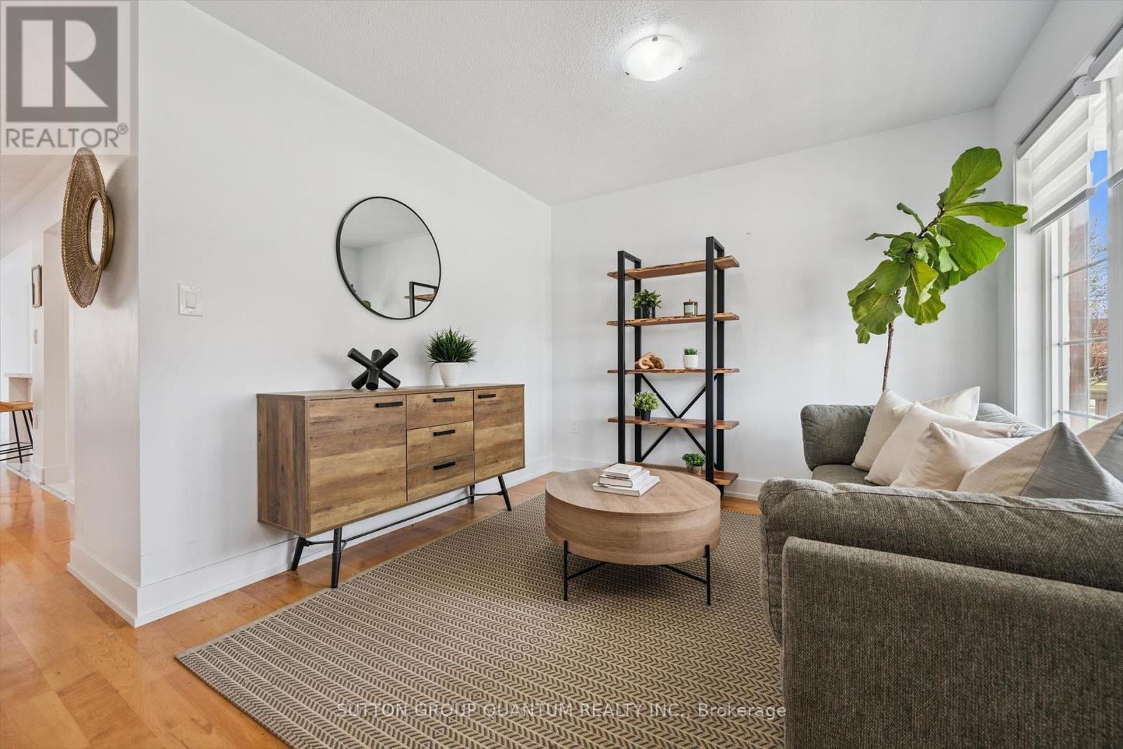 710 IRVING TERRACE, Milton (BE Beaty), Ontario, L9T6H3 — Photo 4