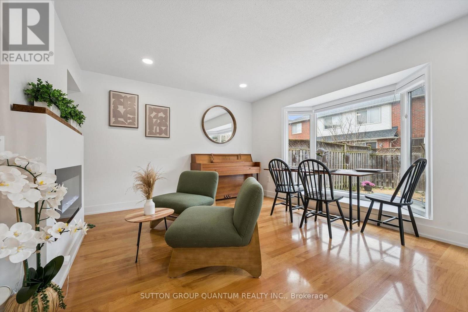 710 IRVING TERRACE, Milton (BE Beaty), Ontario, L9T6H3 — Photo 8