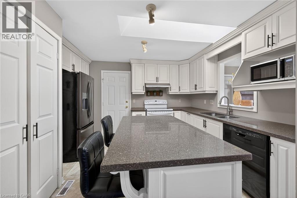 232 SILVERBIRCH Boulevard, Hamilton, Ontario, L0R1W0 — Photo 10