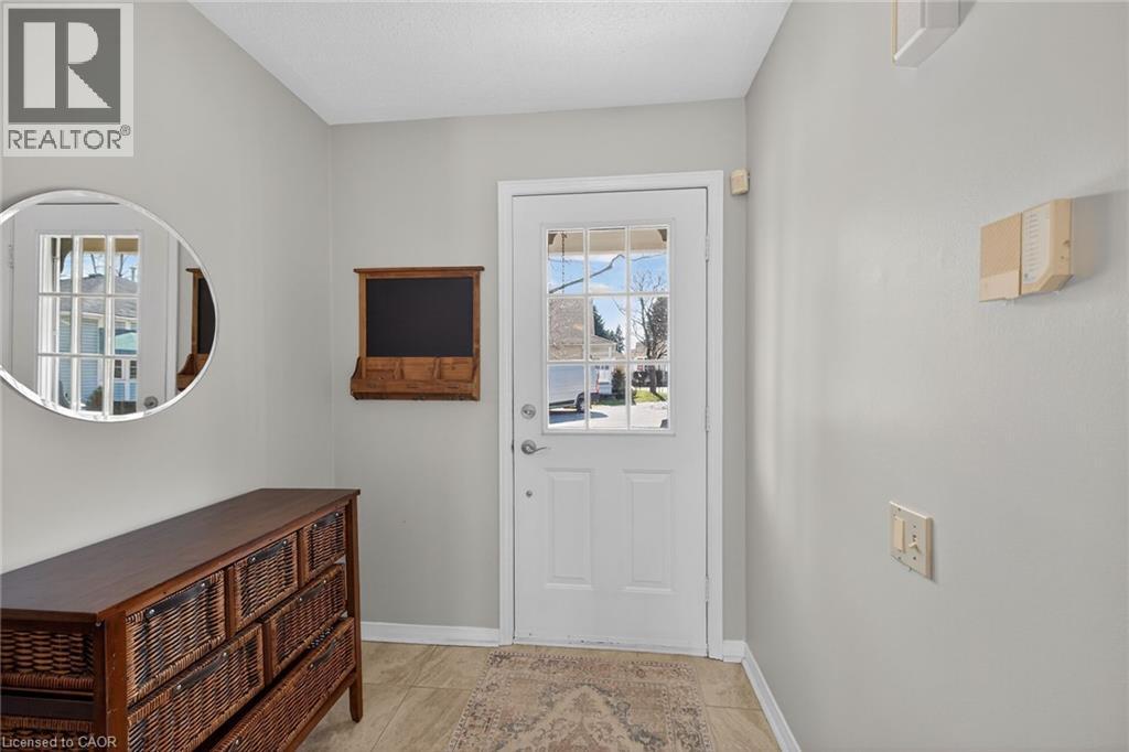 232 SILVERBIRCH Boulevard, Hamilton, Ontario, L0R1W0 — Photo 5