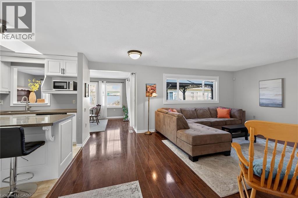 232 SILVERBIRCH Boulevard, Hamilton, Ontario, L0R1W0 — Photo 6