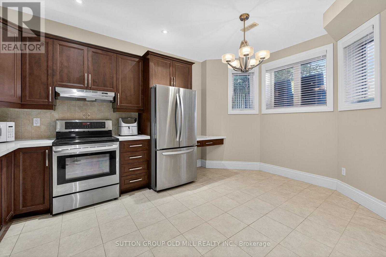 7 COUSINS DRIVE, Aurora (Aurora Village), Ontario, L4G1B2 — Photo 36