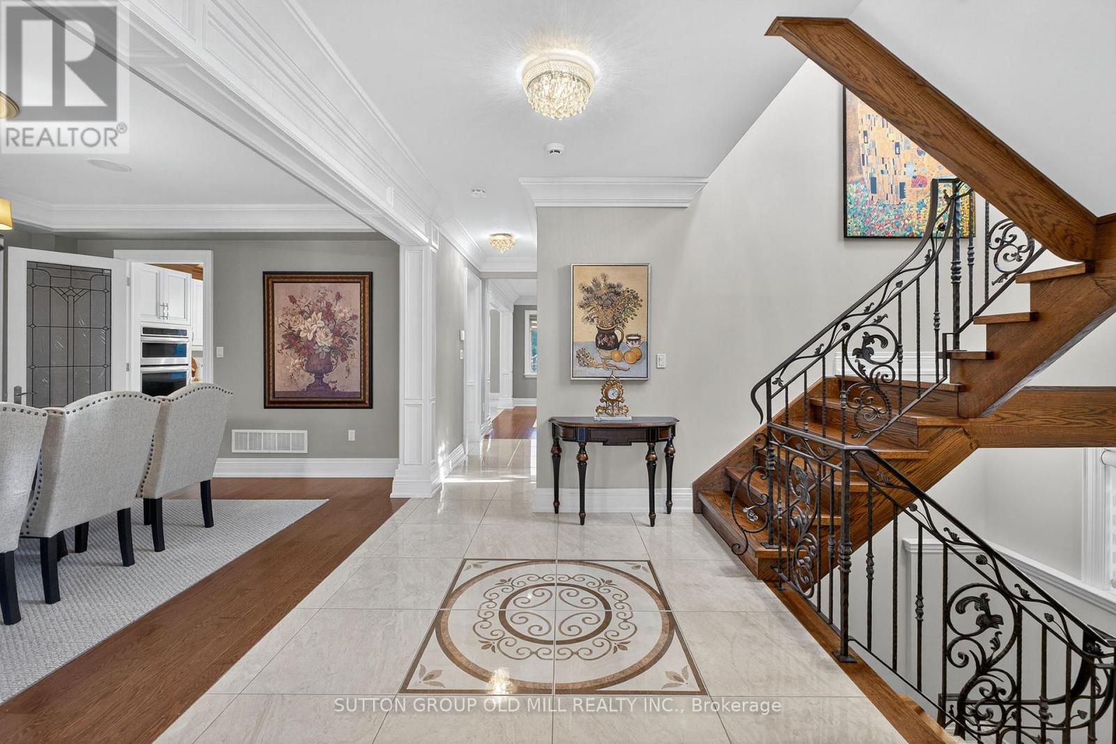 7 COUSINS DRIVE, Aurora (Aurora Village), Ontario, L4G1B2 — Photo 5