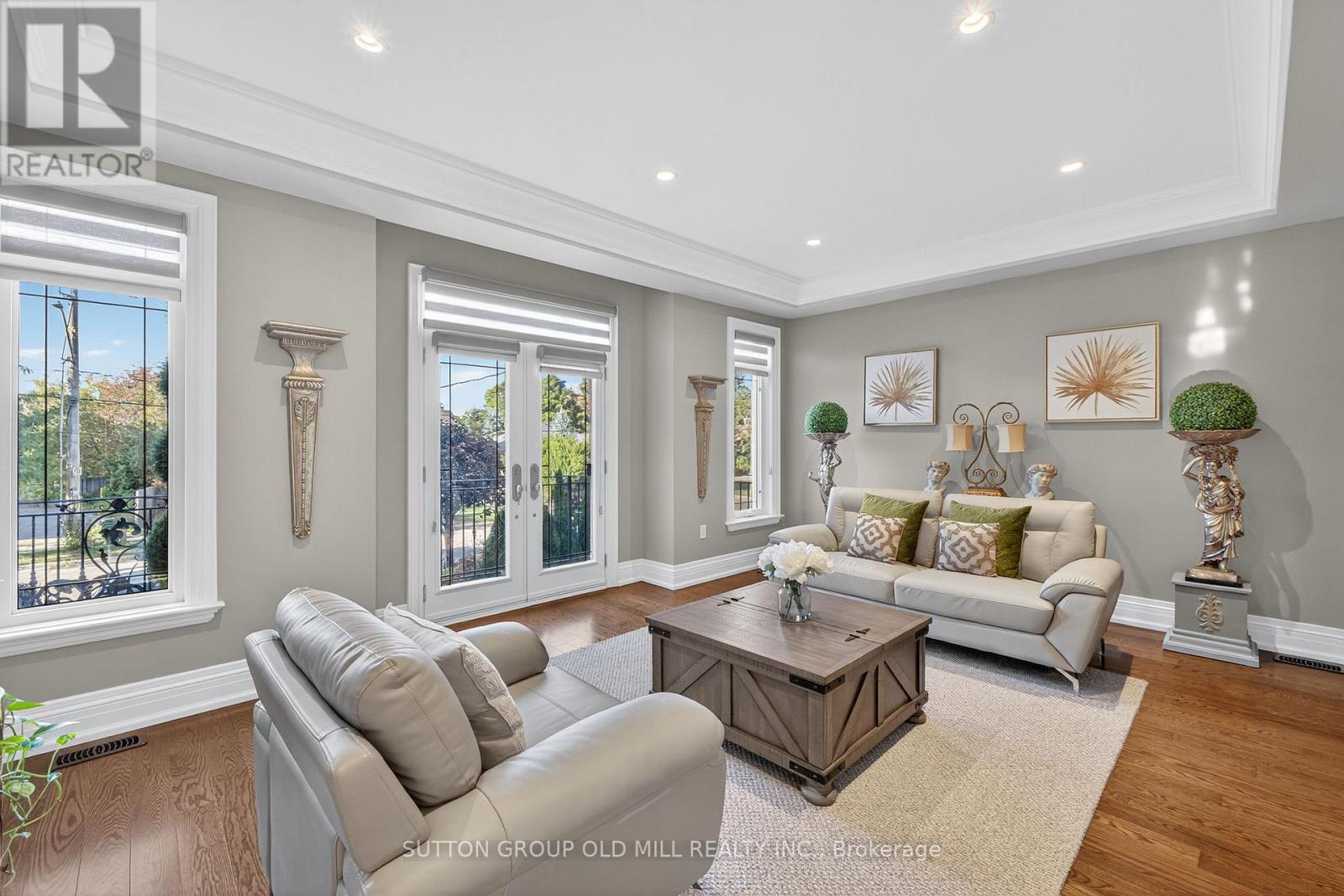 7 COUSINS DRIVE, Aurora (Aurora Village), Ontario, L4G1B2 — Photo 8