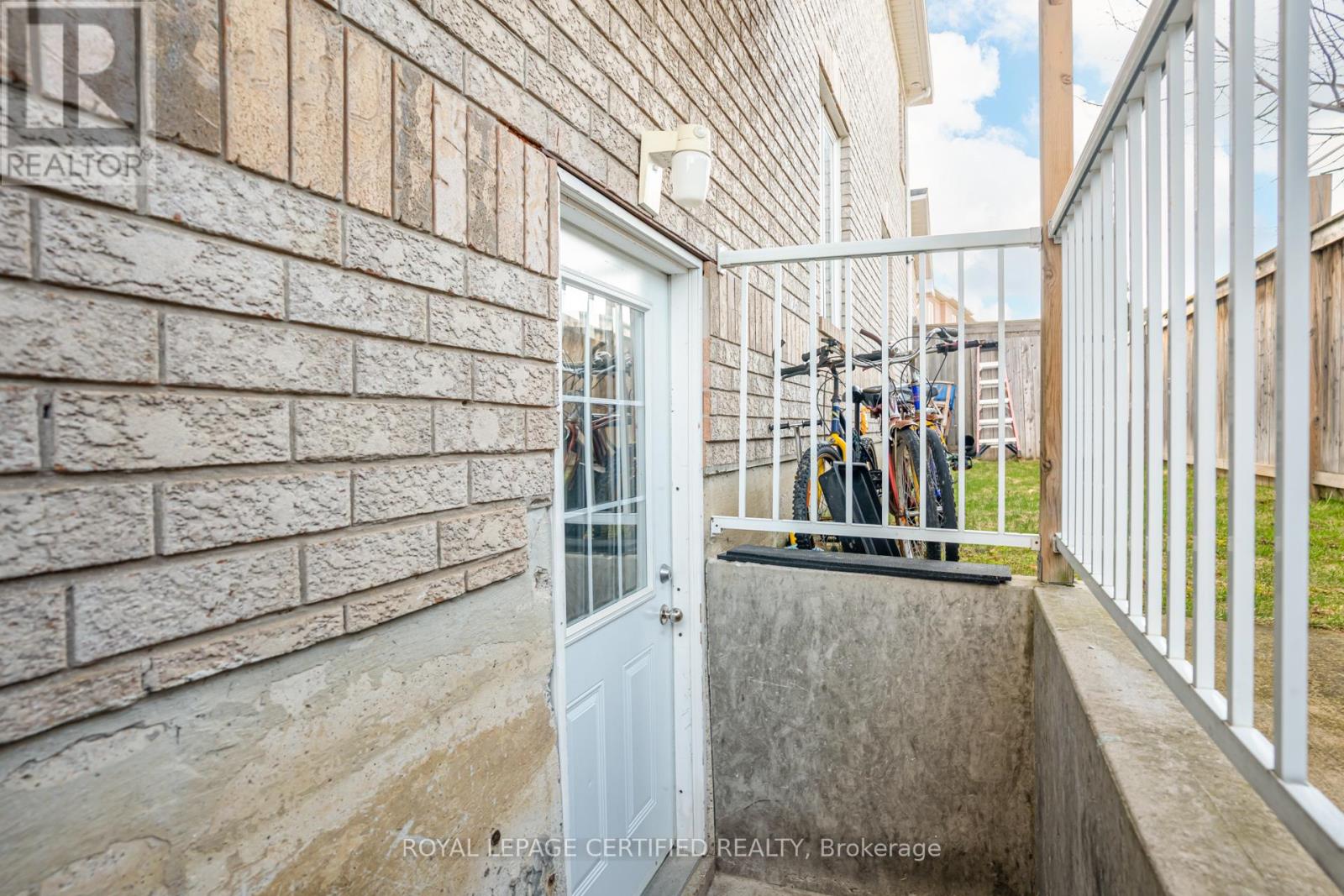 2 STUDEBAKER TRAIL, Brampton (Fletcher's Meadow), Ontario, L7A3A9 — Photo 45