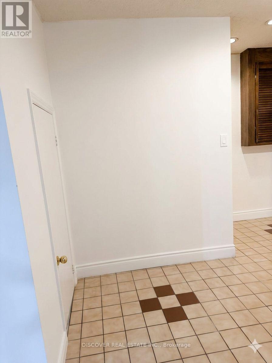 BASEMENT - 5130 WARWICKSHIRE WAY, Mississauga (East Credit), Ontario, L5V1P8 — Photo 13