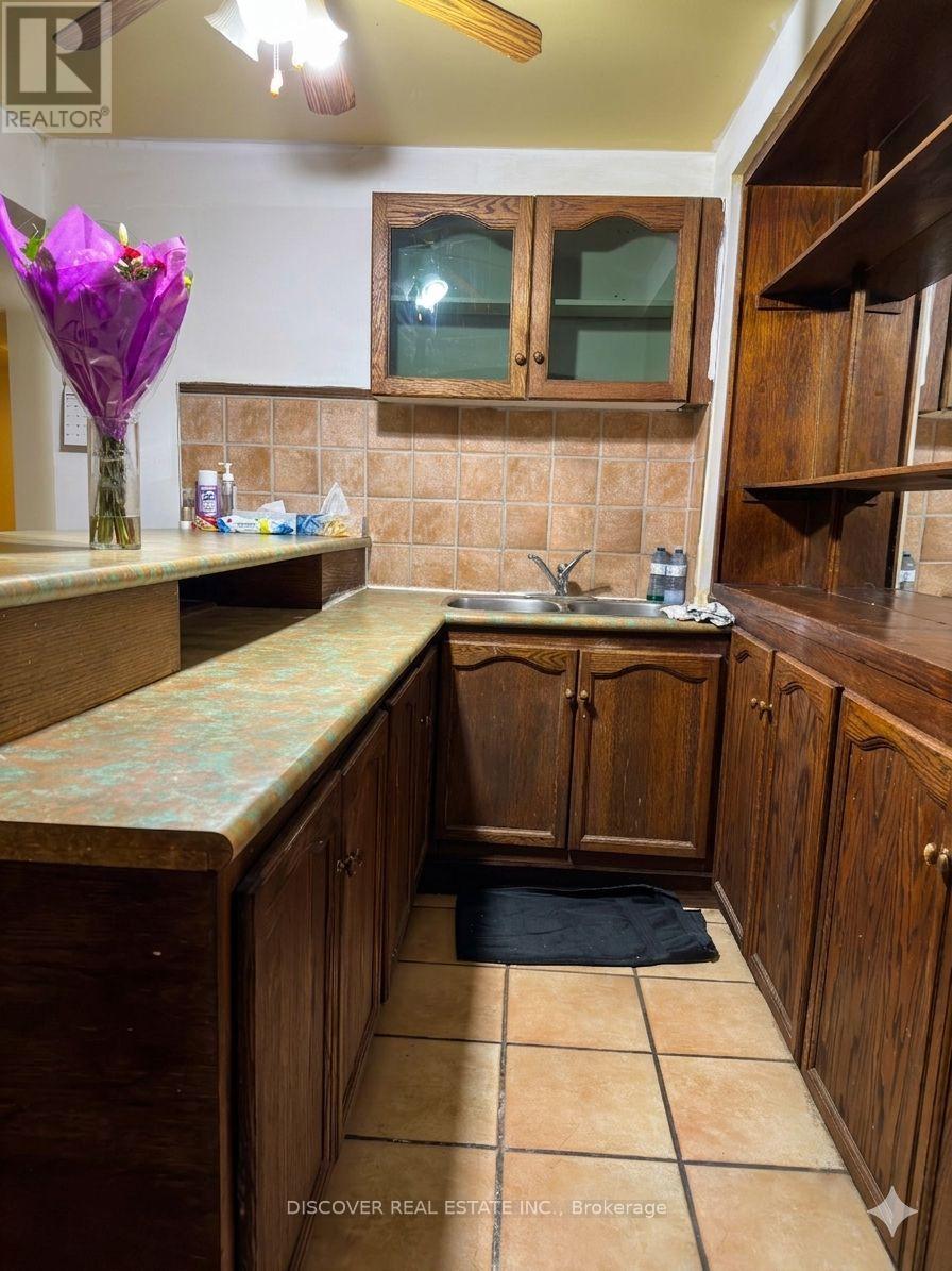 BASEMENT - 5130 WARWICKSHIRE WAY, Mississauga (East Credit), Ontario, L5V1P8 — Photo 17