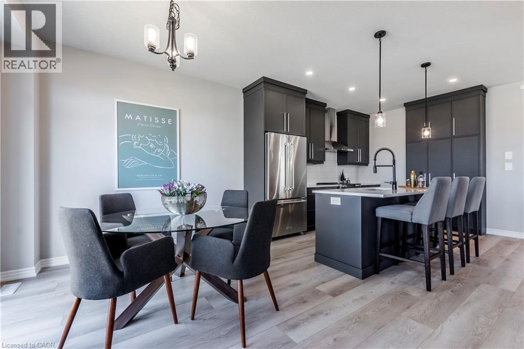 119 LANGRIDGE Way, Cambridge, Ontario, N1S5B9 — Photo 7