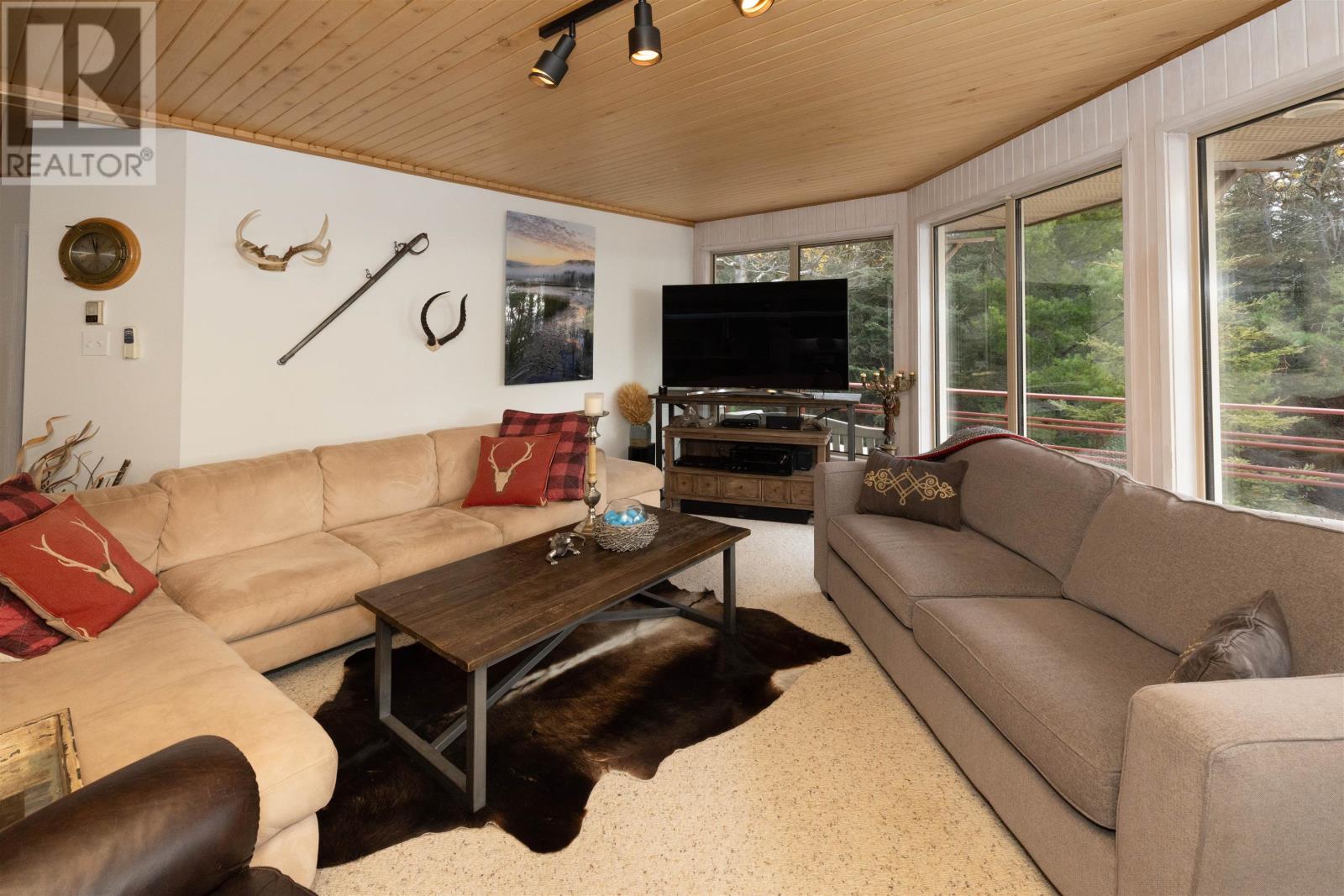 1 Palette IS, Thunder Bay, Ontario, P7A0Z7 — Photo 4