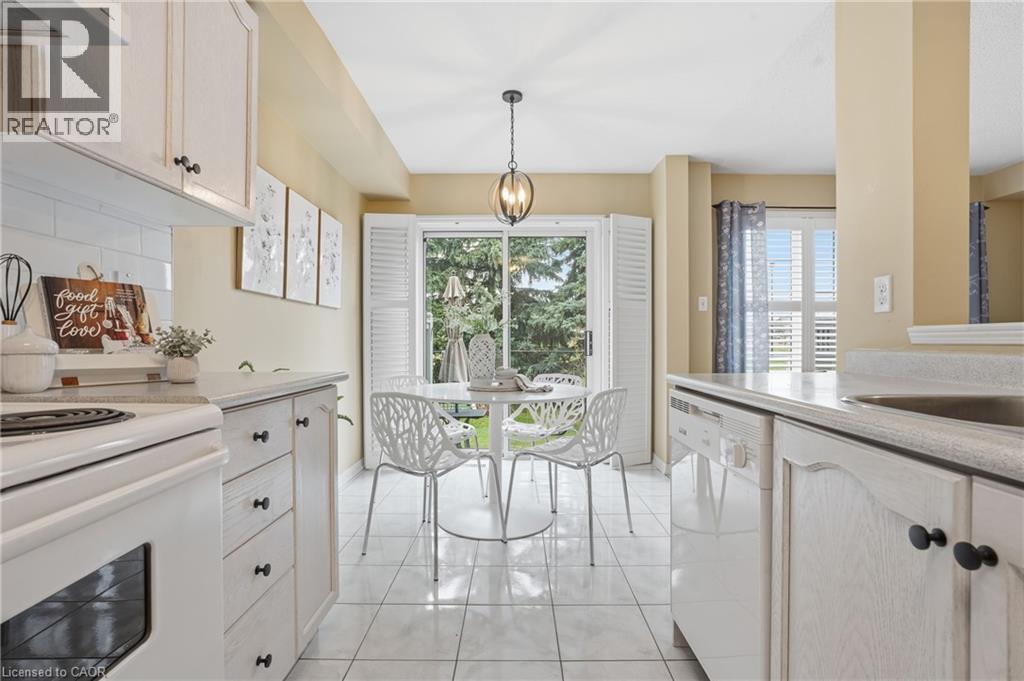 2665 THOMAS Street Unit# 38, Mississauga, Ontario, L5M6G5 — Photo 17