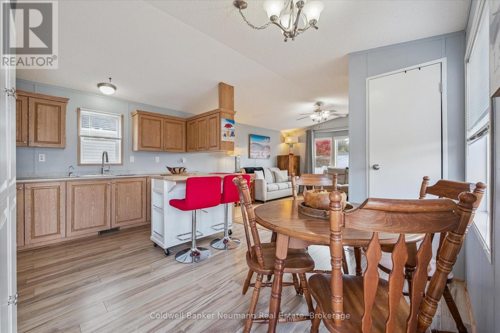 5 WALNUT WAY, Puslinch, Ontario, N0B2J0 — Photo 6