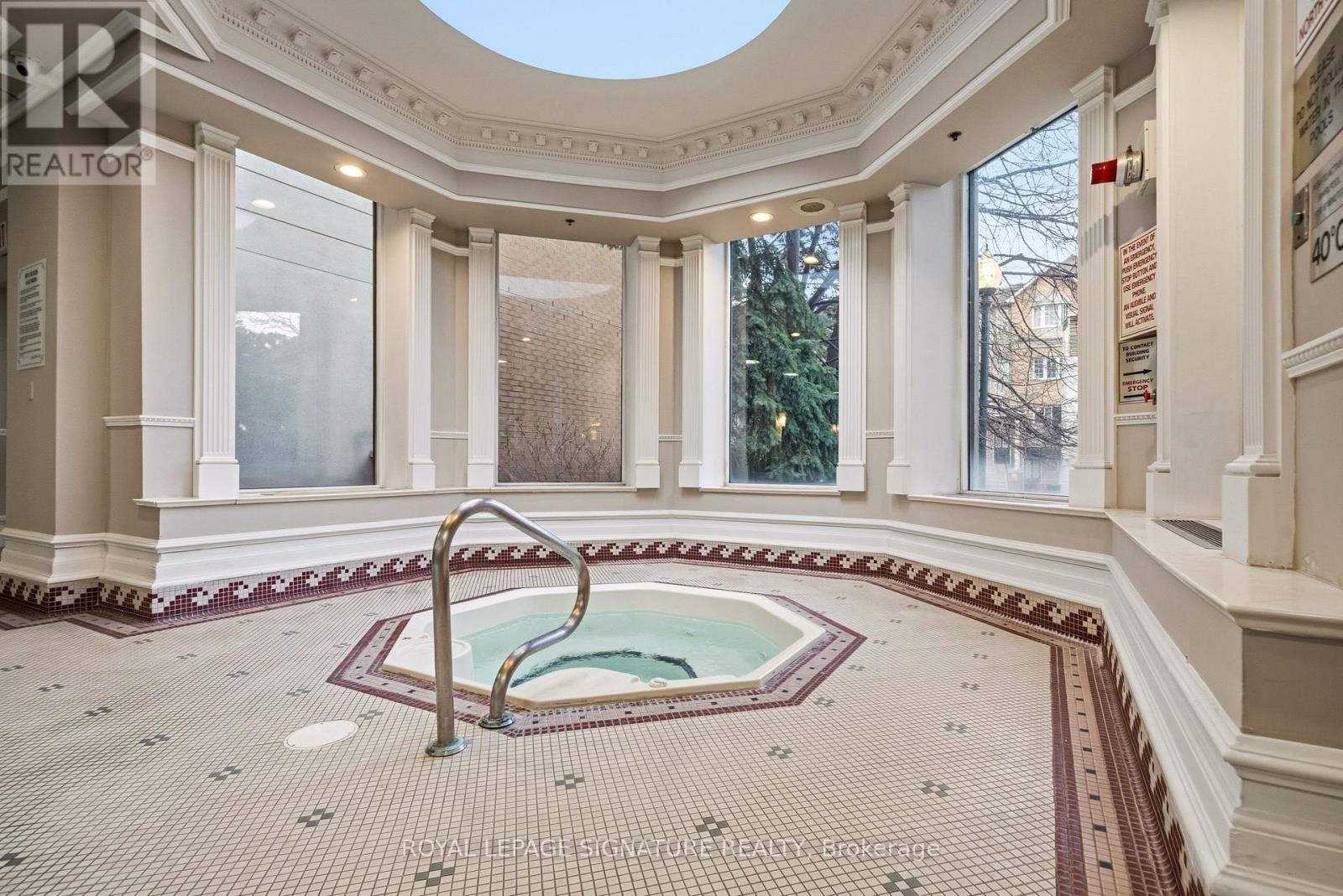 2217 - 18 SOMMERSET WAY, Toronto (Willowdale East), Ontario, M2N6X5 — Photo 23