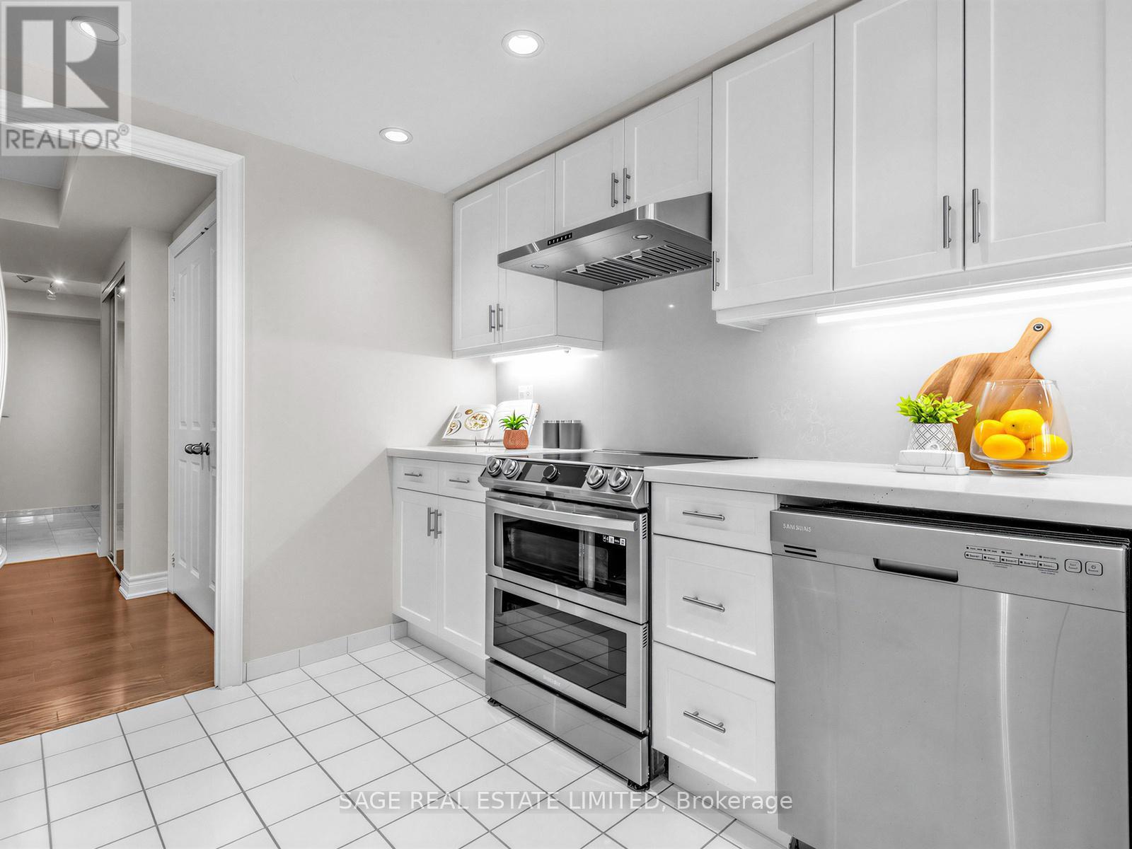 1001 - 18 HOLLYWOOD AVENUE, Toronto (Willowdale East), Ontario, M2N6P5 — Photo 10