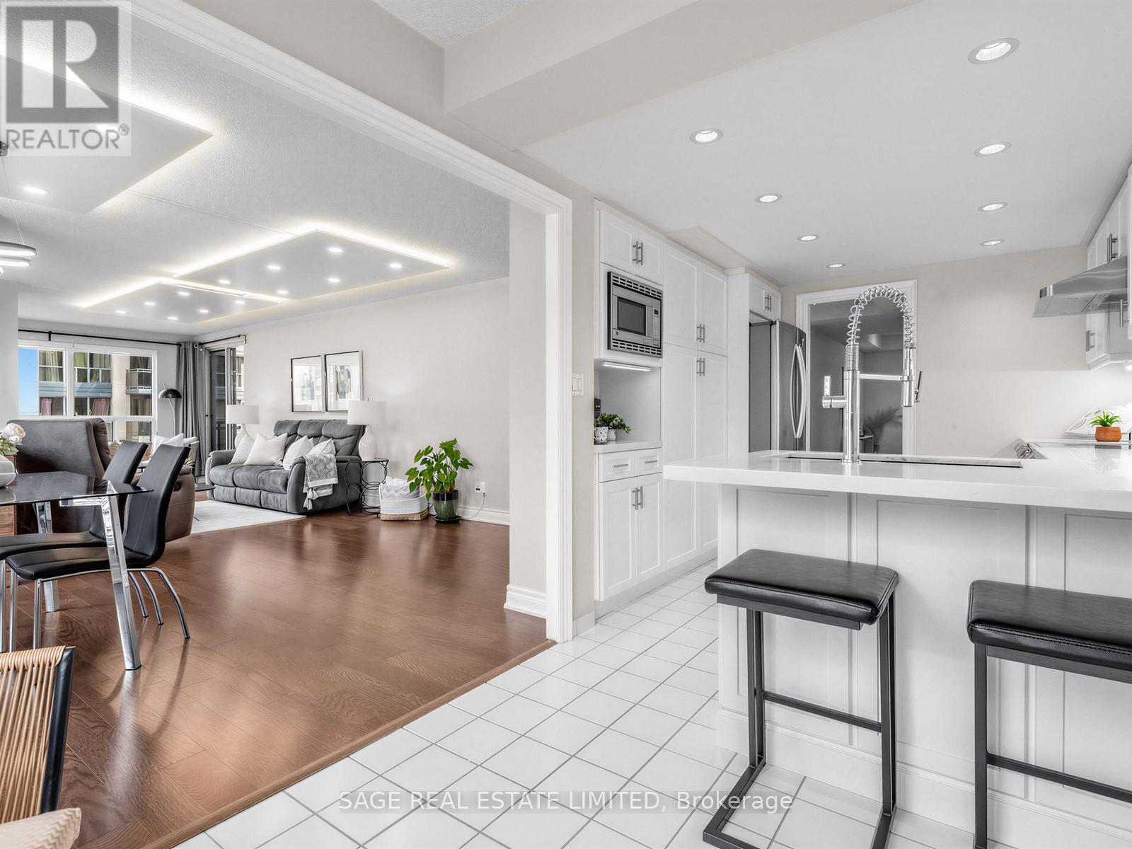 1001 - 18 HOLLYWOOD AVENUE, Toronto (Willowdale East), Ontario, M2N6P5 — Photo 5