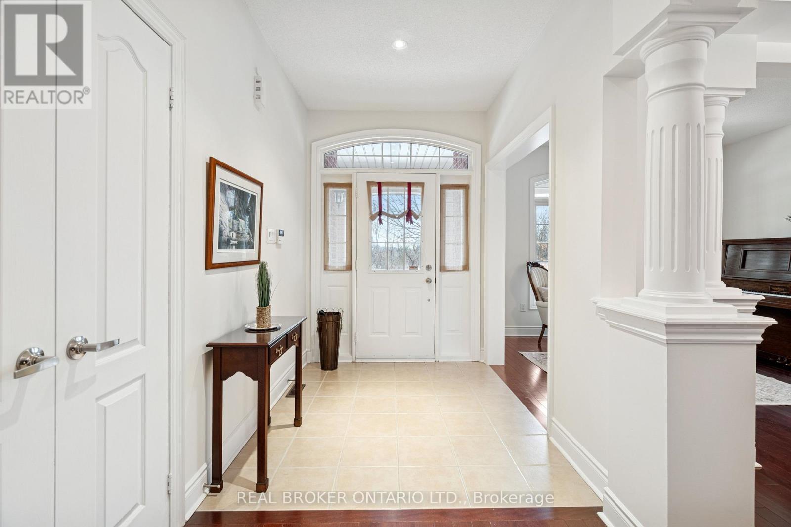 1583 HALLSTONE ROAD, Brampton (Bram West), Ontario, L6Y5K8 — Photo 7