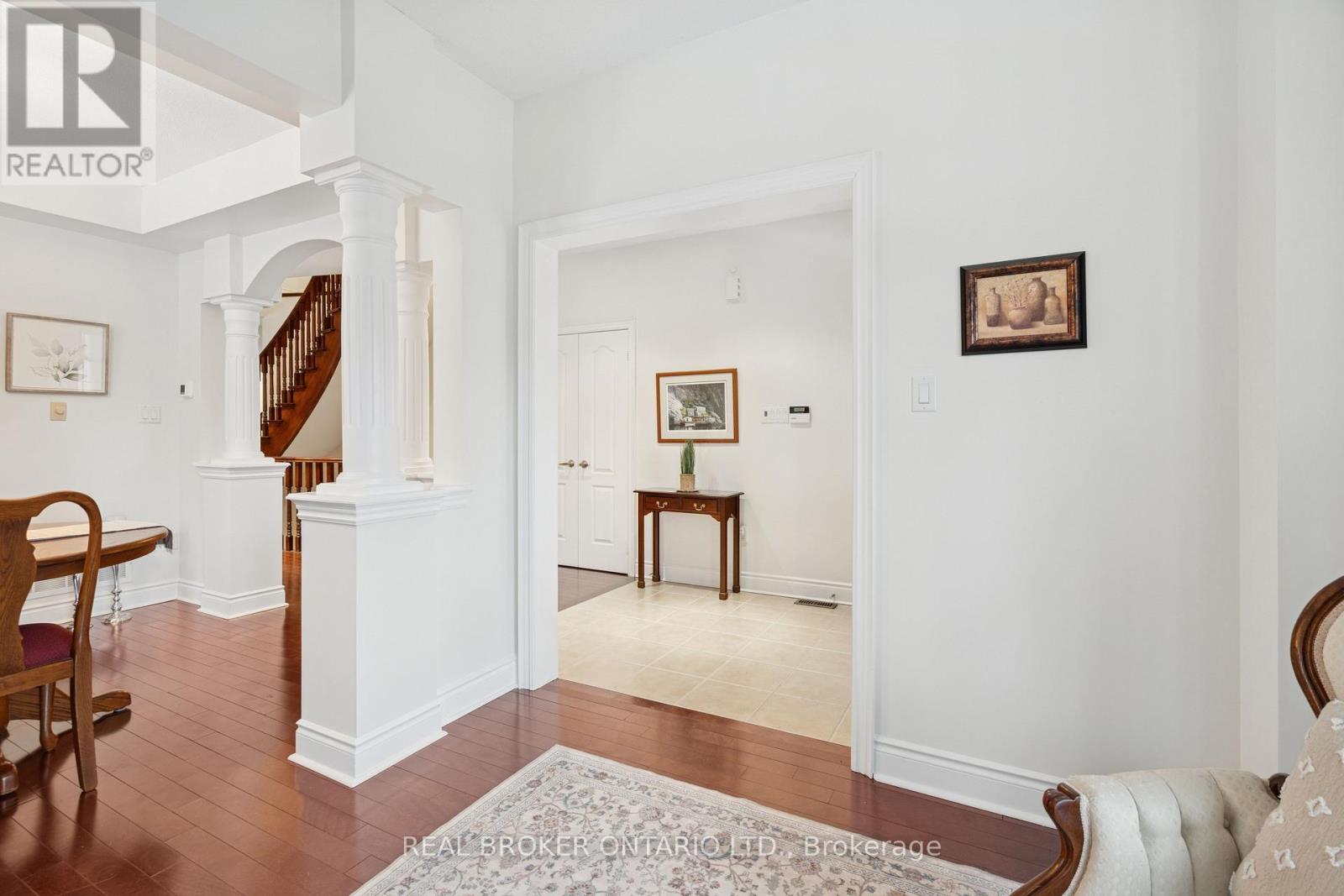 1583 HALLSTONE ROAD, Brampton (Bram West), Ontario, L6Y5K8 — Photo 9