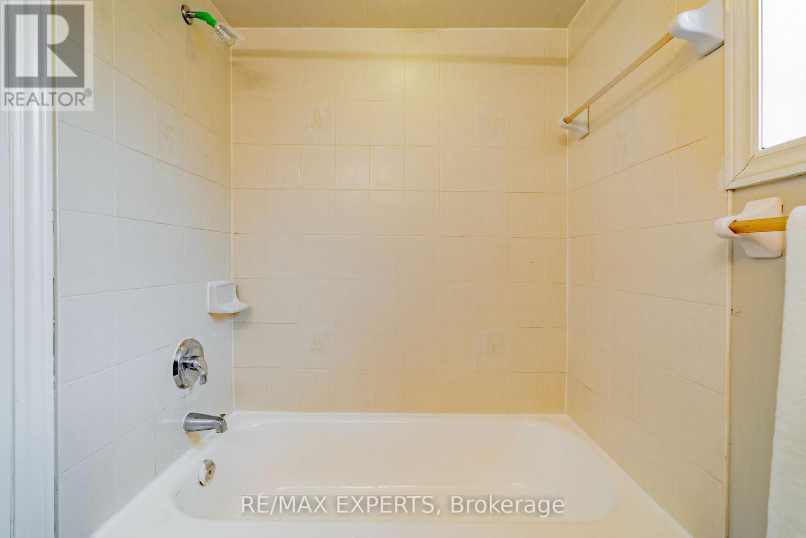 96 SEDGEWICK CIRCLE, Brampton (Fletcher's Meadow), Ontario, L7A2P6 — Photo 33