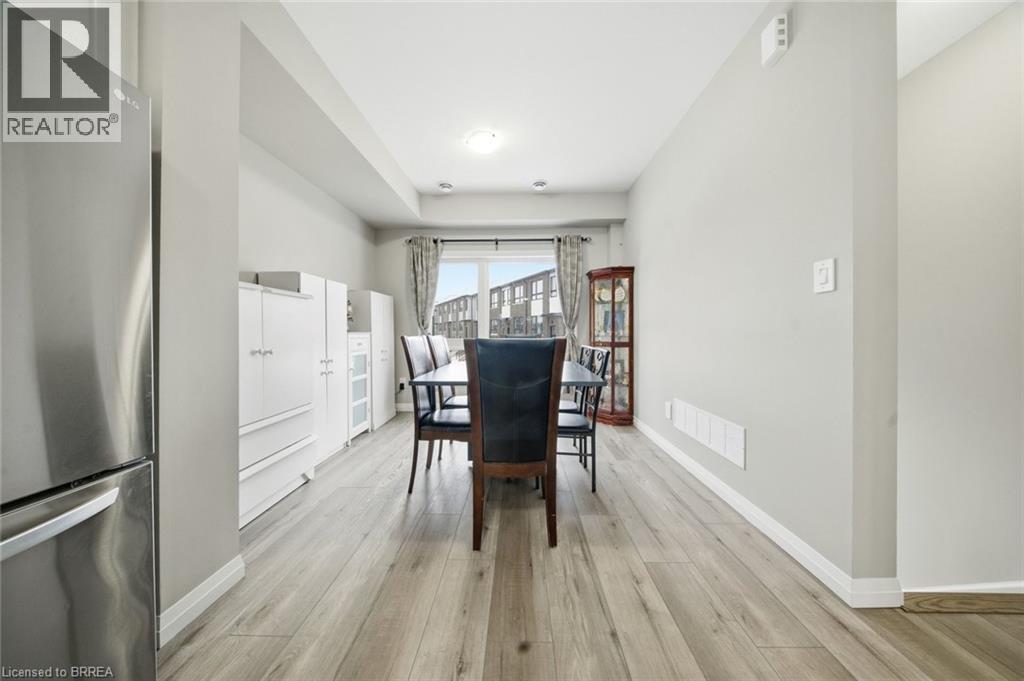 720 GREY Street Unit# 46, Brantford, Ontario, N3S0K2 — Photo 13