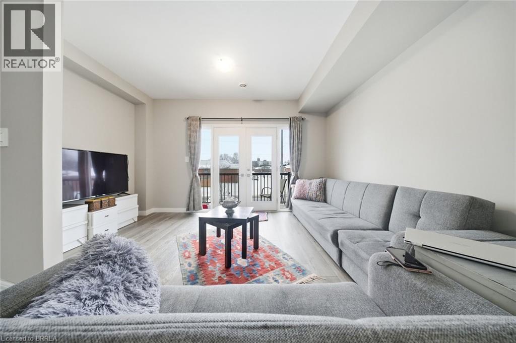 720 GREY Street Unit# 46, Brantford, Ontario, N3S0K2 — Photo 14