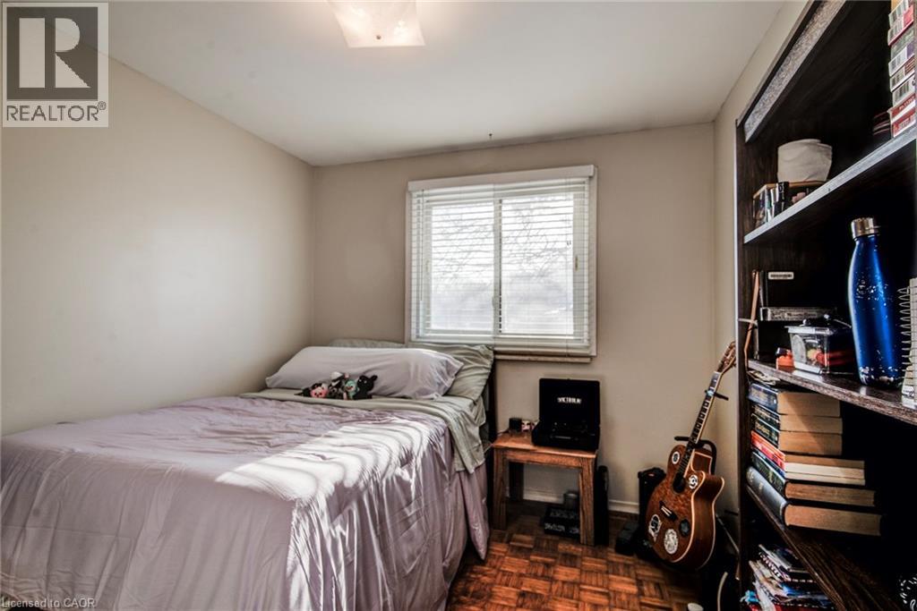 71 SHADELAND Crescent, Kitchener, Ontario, N2M2J1 — Photo 23