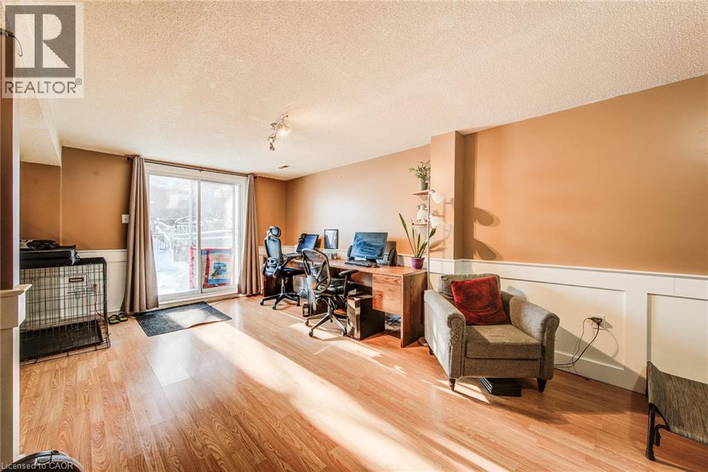 71 SHADELAND Crescent, Kitchener, Ontario, N2M2J1 — Photo 28