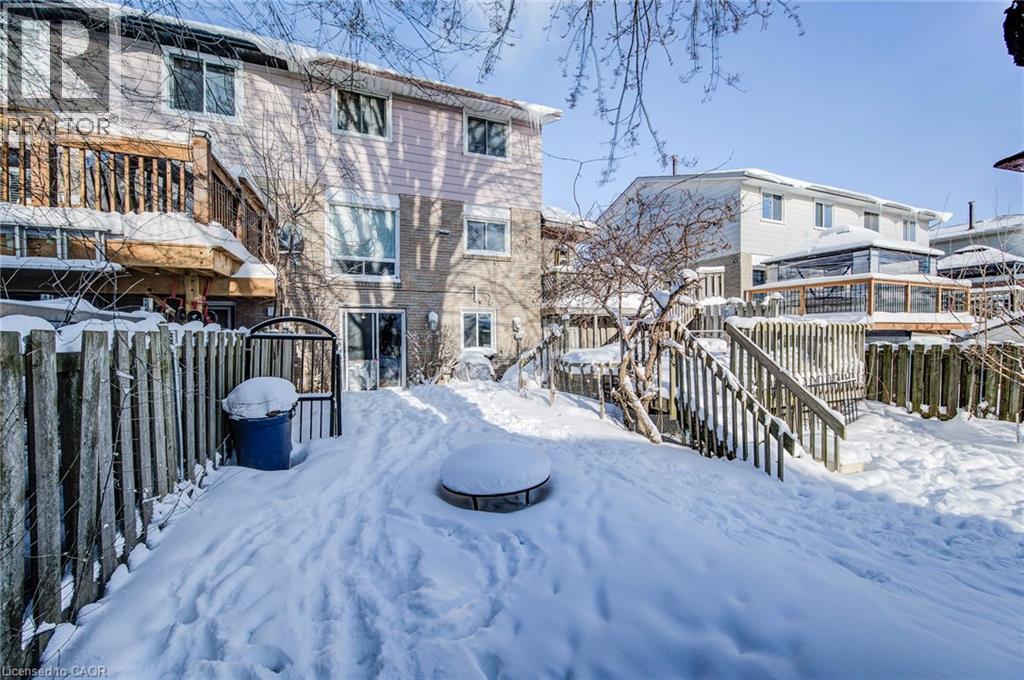 71 SHADELAND Crescent, Kitchener, Ontario, N2M2J1 — Photo 30