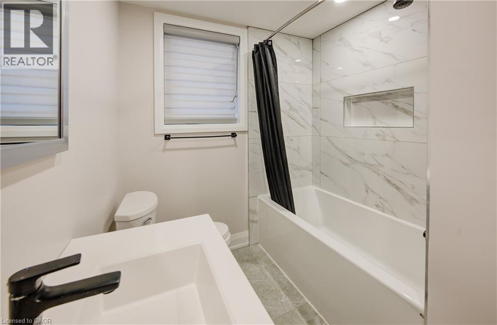 1100 UNION Street Unit# 2, Kitchener, Ontario, N2H6K1 — Photo 13