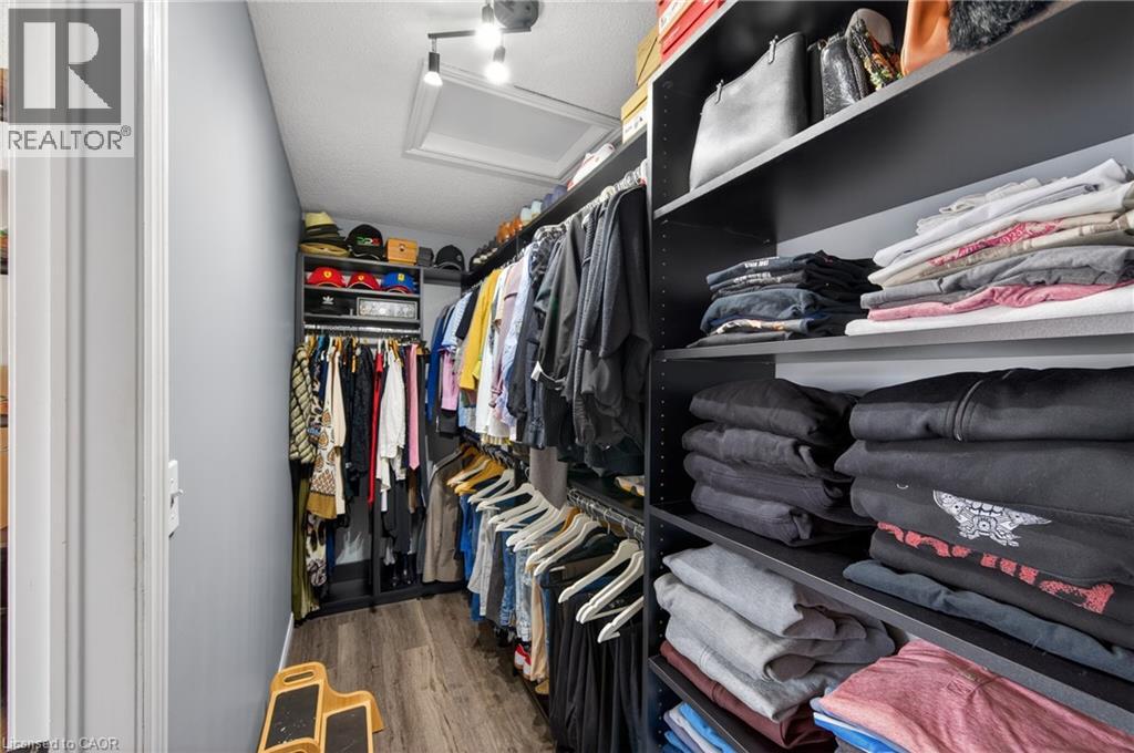 4138 MEDLAND Drive, Burlington, Ontario, L7M4Z8 — Photo 11