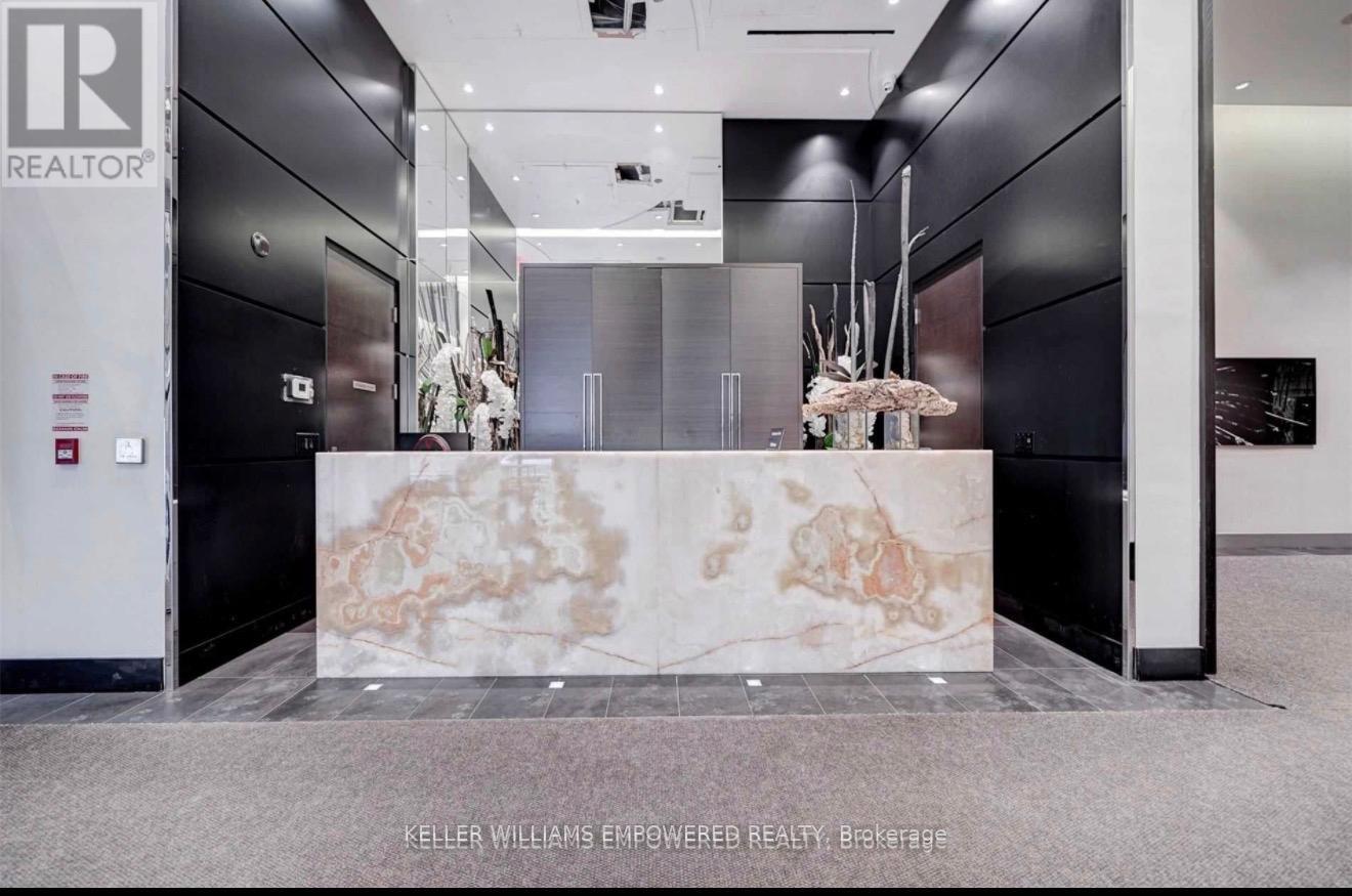 705 - 32 DAVENPORT ROAD E, Toronto (Annex), Ontario, M5R0B5 — Photo 7