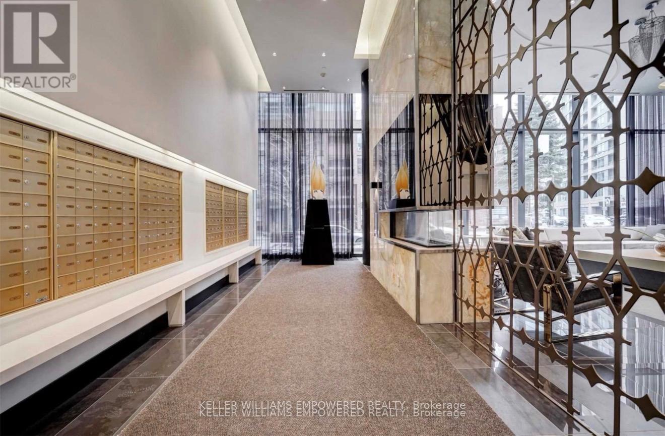 705 - 32 DAVENPORT ROAD E, Toronto (Annex), Ontario, M5R0B5 — Photo 8