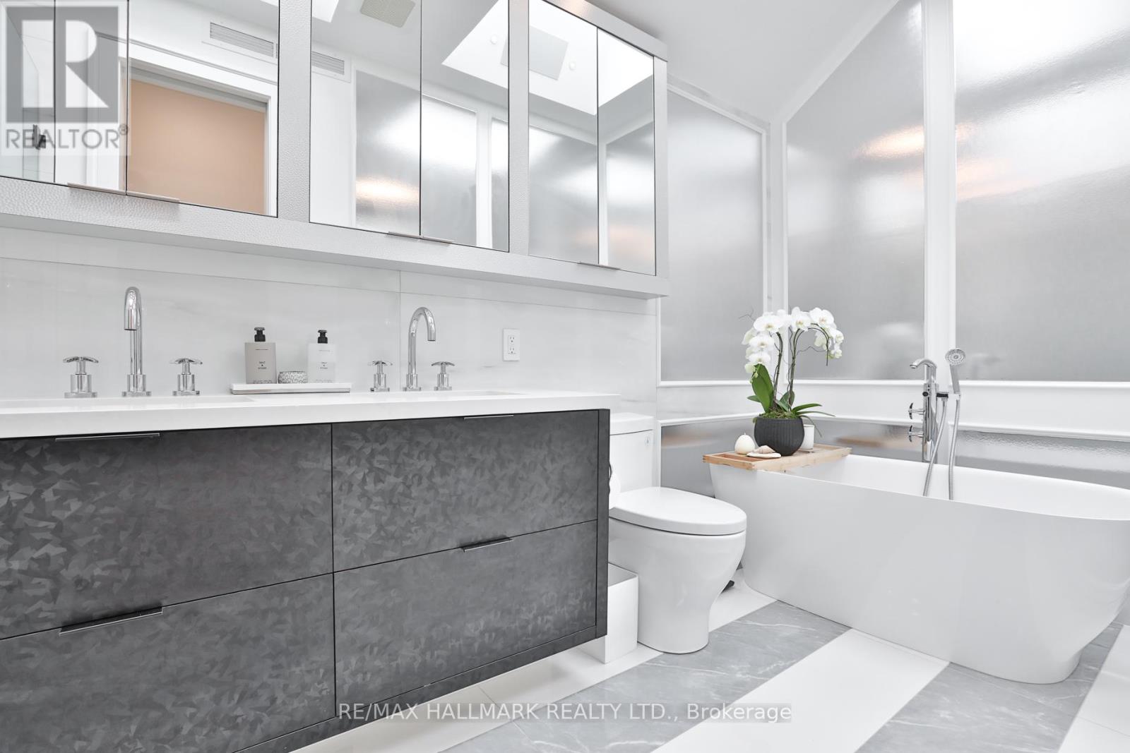 553 DAVISVILLE AVENUE, Toronto (Mount Pleasant East), Ontario, M4S1J2 — Photo 25