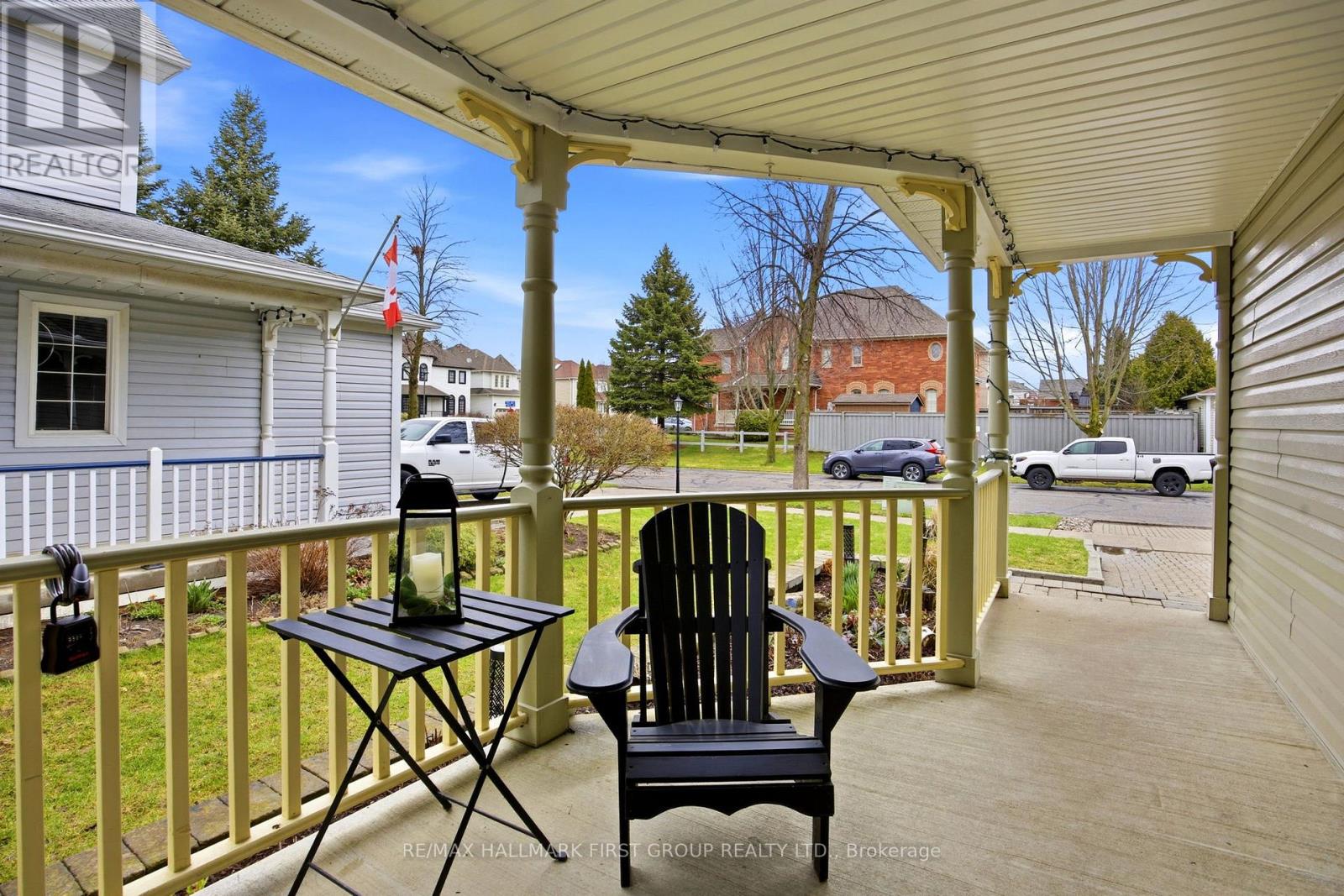 5 KNOX CRESCENT, Whitby (Brooklin), Ontario, L1M1C8 — Photo 3
