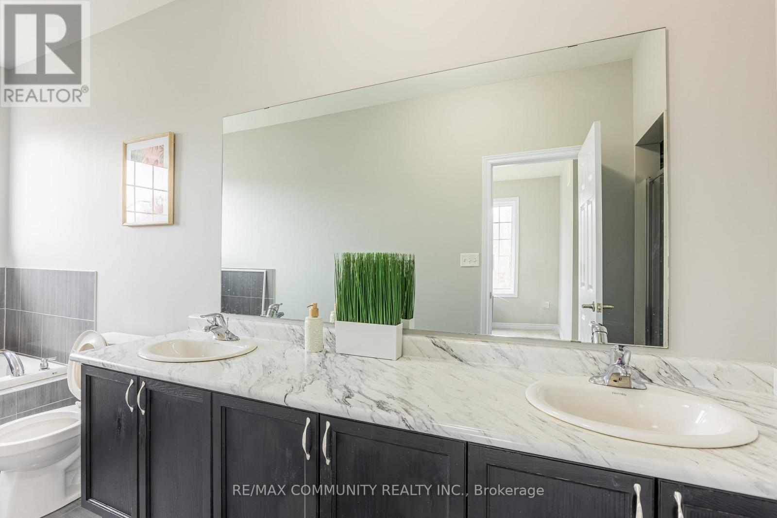 2 TITAN TRAIL, Markham (Cedarwood), Ontario, L3S0E2 — Photo 17