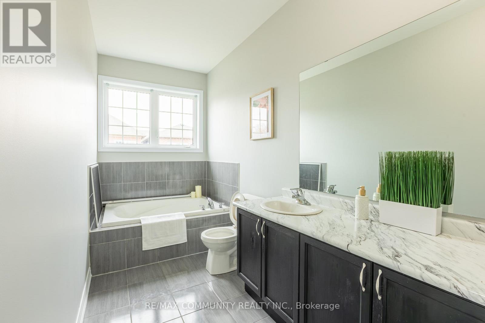 2 TITAN TRAIL, Markham (Cedarwood), Ontario, L3S0E2 — Photo 18