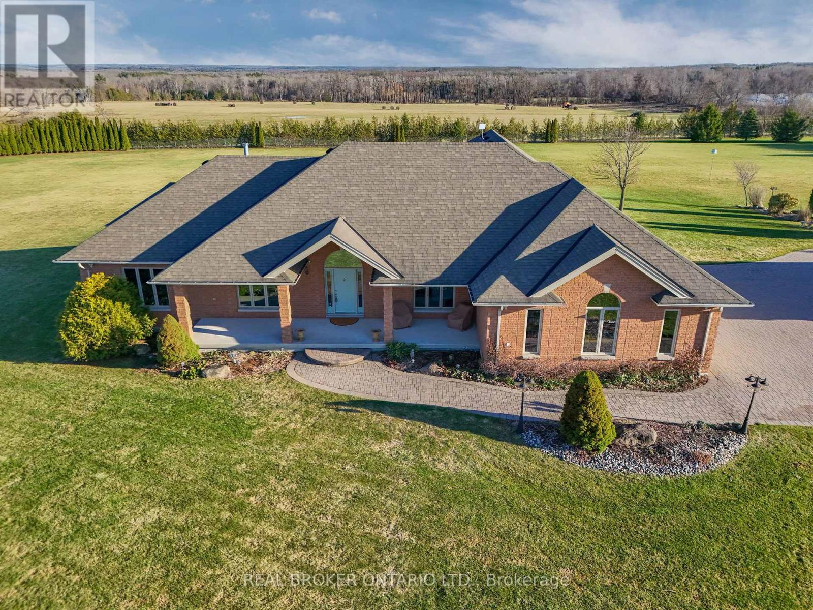 3421 COLE ROAD, East Gwillimbury (Queensville), Ontario, L0G1R0 — Photo 2