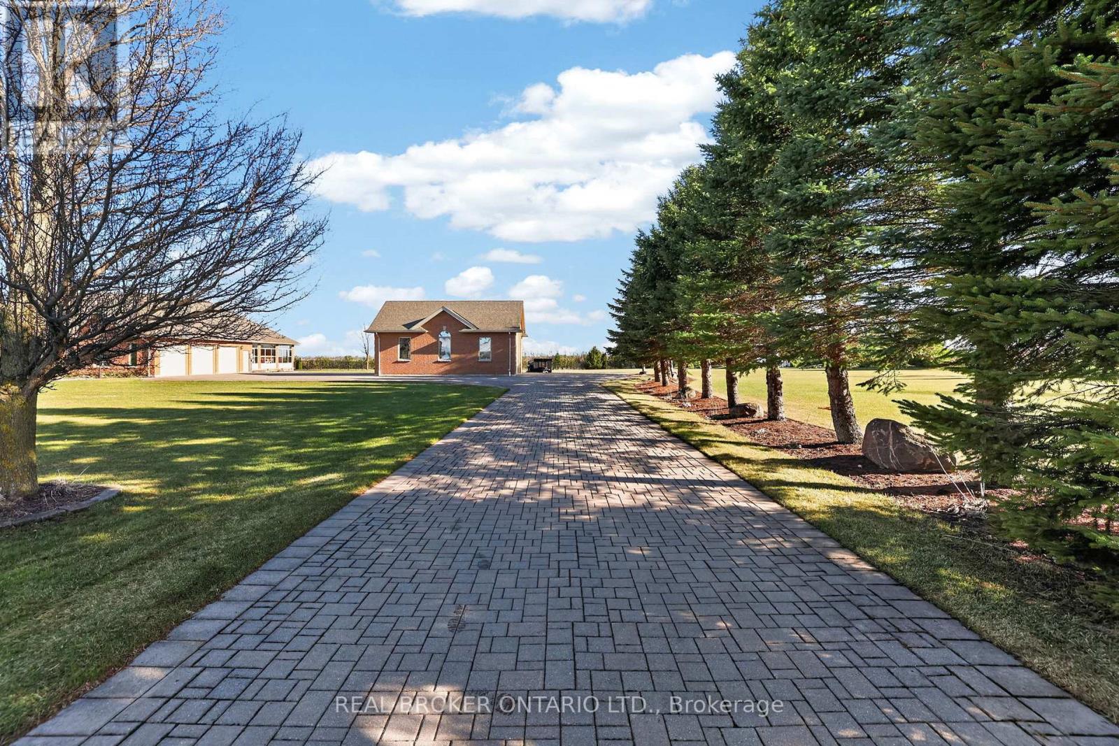 3421 COLE ROAD, East Gwillimbury (Queensville), Ontario, L0G1R0 — Photo 3